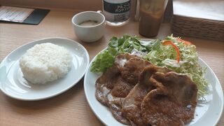 肉の卸問屋直営レストランの美味しい生姜焼き