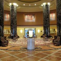 高級感あるロビー、良い雰囲気です