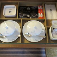 カップもオークラオリジナルのノリタケ製