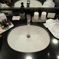 バスアメニティも豊富で質が高いものです