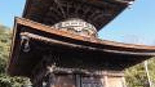 関東以北最古の塔あり。