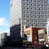 大分駅から見えるくらい近い。