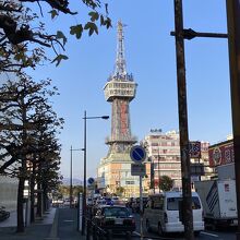 バス停から「別府タワー」