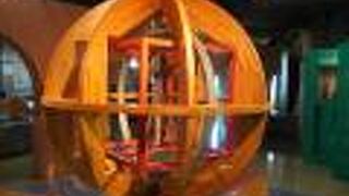 なんでこんなところにダビンチなのかなという違和感