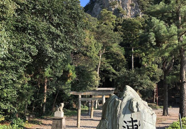 浦神社