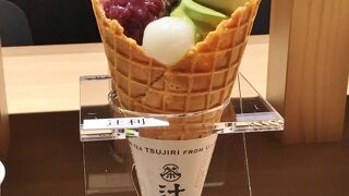 上品な抹茶ソフトパルフェ