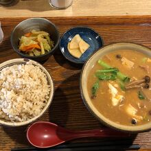 具沢山味噌汁定食（中）850円！