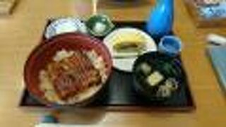 ゆっくり食べれます