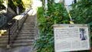 歴史的な逸話を持つお寺