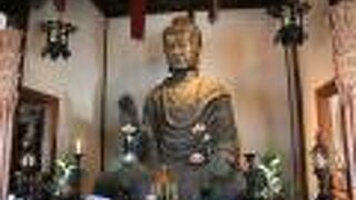 飛鳥大仏が有名です