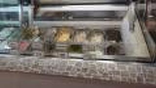 アイスクリーム（マロングラッセ味）がおいしかった