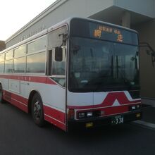 常呂バスターミナルに停車する網走行きバス