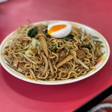 焼きそば！これも変わっていて美味しかったです！