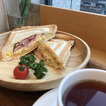 ドレッシングが濃厚