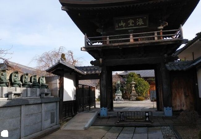 山門が立派だった寺院