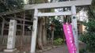 伊勢市駅前に立地する神社