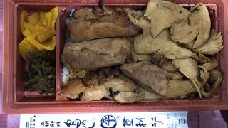 鳥めし弁当は予約しておくと安心