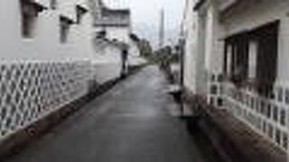 白壁が並ぶ景色を眺めることが出来ました