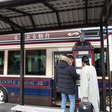 上品な落ち着いたカラー