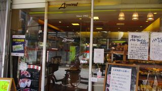 街のパン屋さん