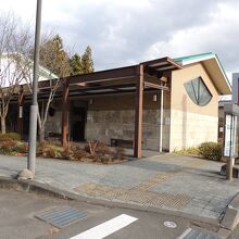 外観より中の方が立派でした