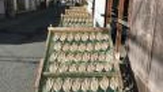 横丁というほどでもないけど、下田ひもの横丁はいい雰囲気