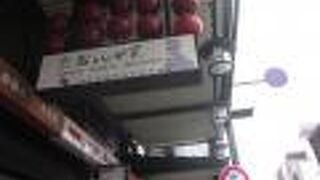 人の通りは少ない