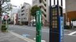 街路灯にも北斎の絵が
