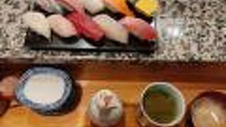 ランチにぎり９５０円