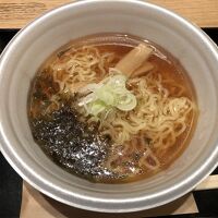 夜30分の無料提供される夜鳴き蕎麦