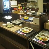 朝食会場の様子