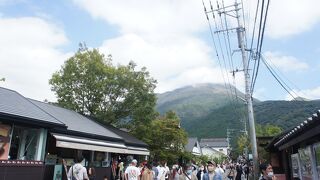 湯布院のメインストリート いつも混雑 By さじたろー 湯の坪街道のクチコミ フォートラベル 湯布院のメインストリート いつも混雑 By さじたろー 湯の坪街道のクチコミ フォートラベル