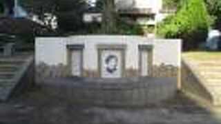 写真、上山文英堂、そして「はちと神さま」