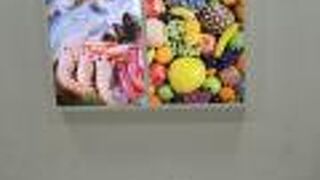 入り口が二つ向かい合わせ