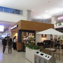 スターバックスコーヒー 石垣空港店