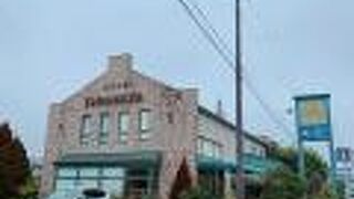 焼き菓子を買う