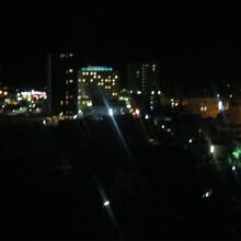 八幡宮付近から眺める益田の夜景の様子