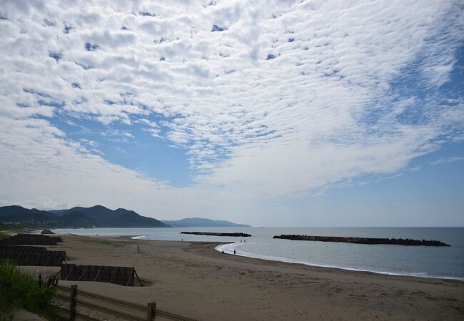 日本海に面する海浜公園