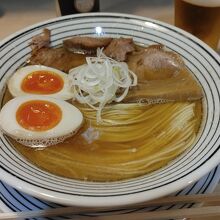 煮干しラーメン味玉入り