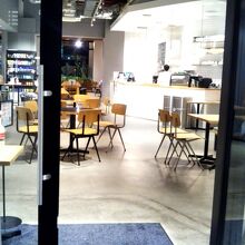 カフェラウンジ ザ テイスティングエクスペリエンス ディーン