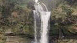ガンダムの隠れた聖地「慈恩の滝」