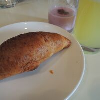 朝食　クロワッサンがおいしい