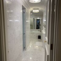 広ーいバスルーム