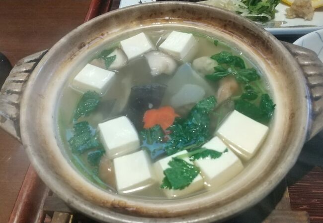 すっぽん一人鍋がランチでも食べられる