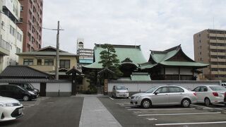 元は、聖福寺の塔頭寺の１つだった。