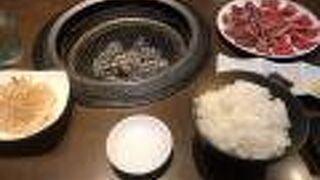 炭火焼肉 うっしっしっ