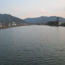 同じ場所からの夕刻の景観