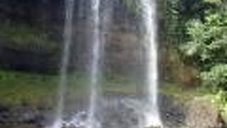 ガラスマオの滝ツアー