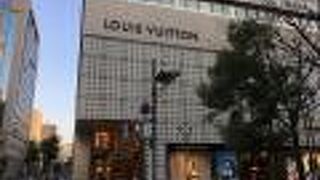 オシャレで洗練された外観