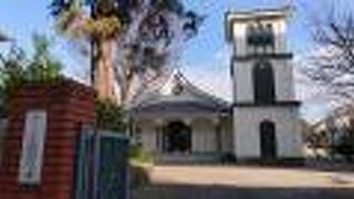 明治時代からの、歴史ある教会